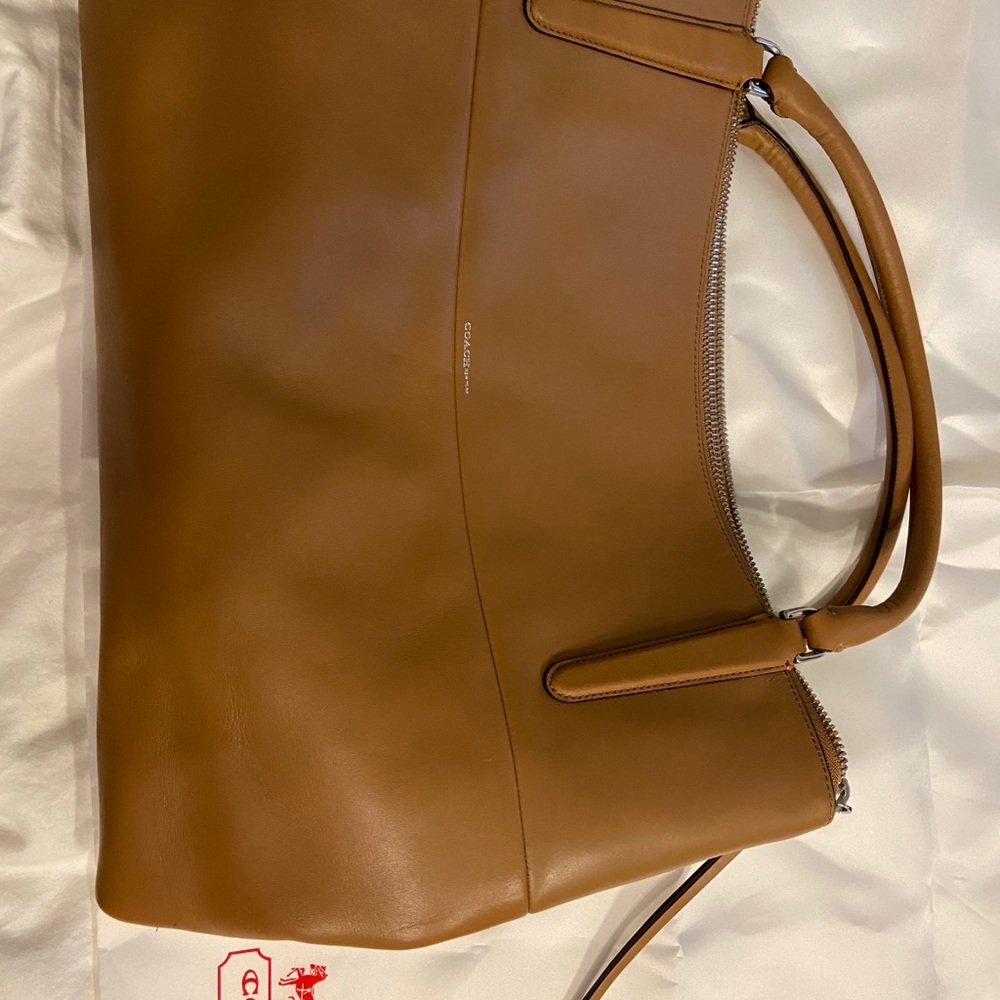 Coach Leather  Purse Tan Leather! never used!!!